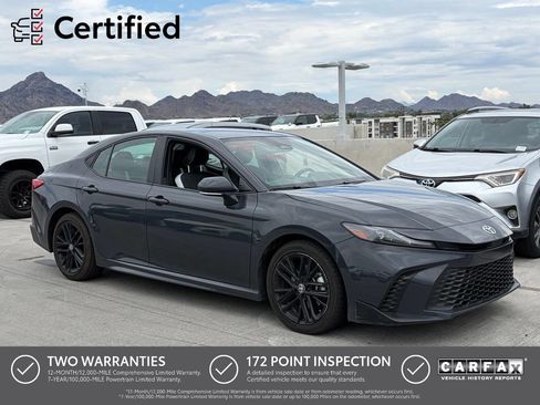 Used 2025 Toyota Camry SE FWD image 1