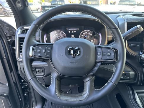 Certified 2025 RAM 3500 Limited AWD/4WD image 12