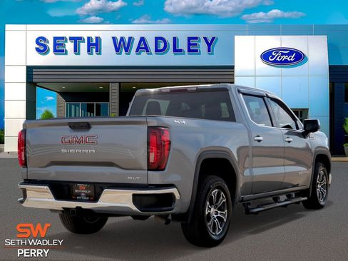 Used 2023 GMC Sierra 1500 SLT image 8