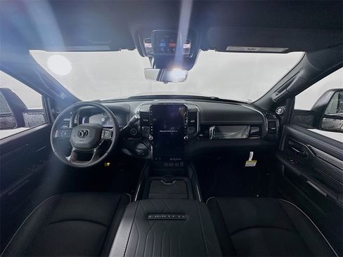 New 2026 RAM 2500 Limited image 9