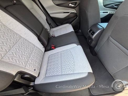 Used 2023 Chevrolet Equinox LT w/ Driver Convenience Package image 14