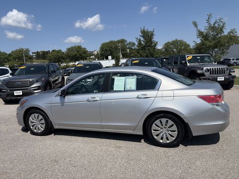 Used 2012 Honda Accord LX image 8