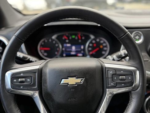 Used 2019 Chevrolet Blazer LT FWD image 14