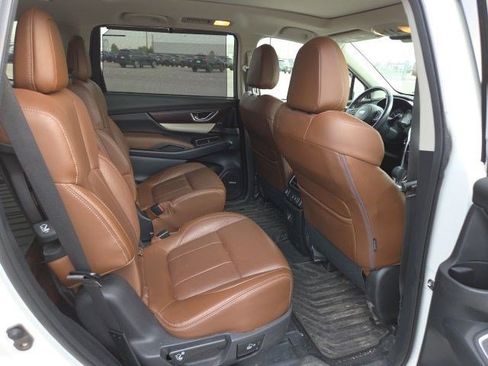 Used 2022 Subaru Ascent Touring AWD/4WD image 18