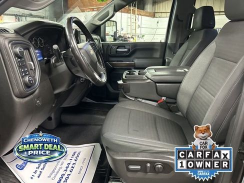 Used 2022 Chevrolet Silverado 3500 LT w/ Convenience Package image 10