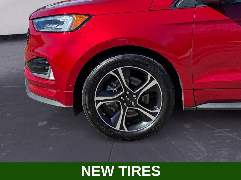 Used 2020 Ford Edge ST w/ Equipment Group 401A AWD/4WD image 11