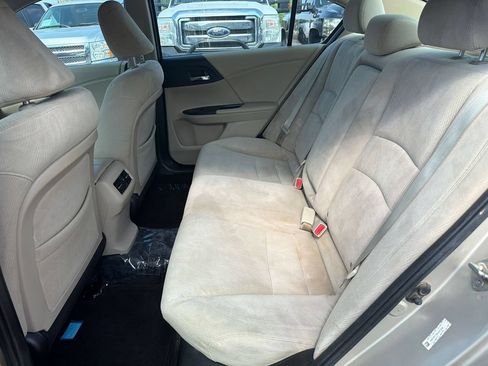 Used 2014 Honda Accord EX image 12