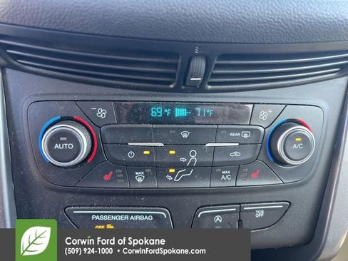 Used 2018 Ford Escape SEL image 13