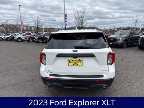 Used 2023 Ford Explorer XLT w/ Equipment Group 202A AWD/4WD image 7