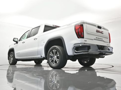 Certified 2024 GMC Sierra 1500 SLT AWD/4WD image 43