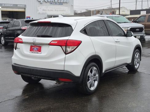 Used 2022 Honda HR-V LX image 6