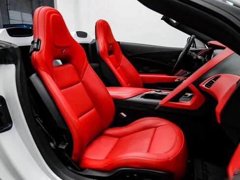 Used 2014 Chevrolet Corvette Z51 3LT Performance Exhaust GT w/ 3LT Preferred Equipment Group image 53