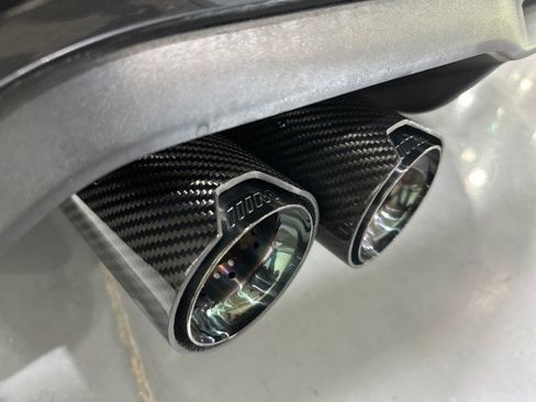 Used 2017 BMW M2 RWD image 8