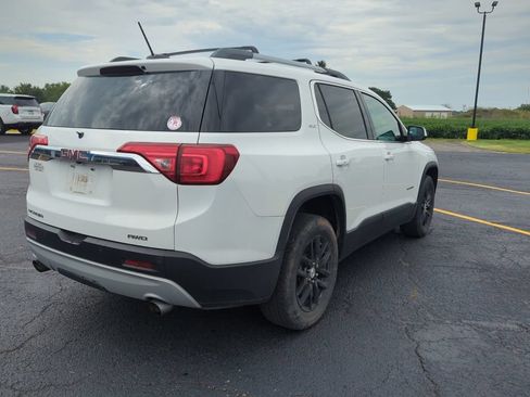 Used 2019 GMC Acadia SLT w/ LPO, Floor Liner Package AWD/4WD image 5