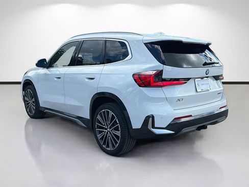 Used 2026 BMW X1 xDrive28i w/ Convenience Package AWD/4WD image 5
