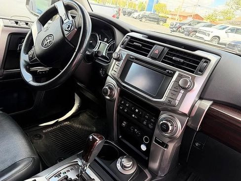 Used 2017 Toyota 4Runner Limited AWD/4WD image 6