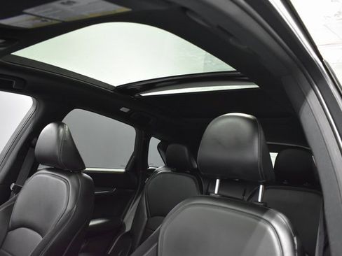 Used 2023 INFINITI QX50 Sport image 17