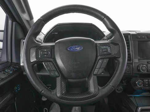 Used 2021 Ford F250 Lariat w/ Lariat Ultimate Package image 17