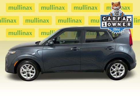 Used 2022 Kia Soul LX w/ Technology Package image 12