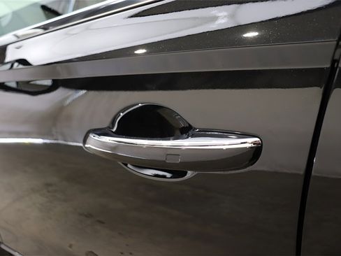 New 2026 Genesis GV70 2.5T Advanced image 6