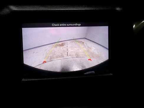 Used 2022 Jeep Wrangler Unlimited Sport AWD/4WD image 2