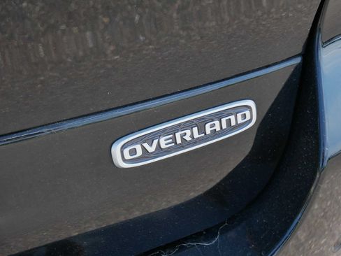 Used 2024 Jeep Grand Cherokee L Overland w/ Advanced Protech Group III AWD/4WD image 18