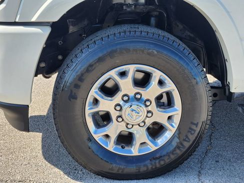 Used 2022 RAM 2500 Laramie AWD/4WD image 10