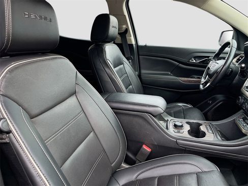 Used 2022 GMC Acadia Denali w/ Denali Ultimate Package image 31