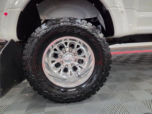 Used 2021 Ford F350 Lariat w/ Lariat Ultimate Package image 90