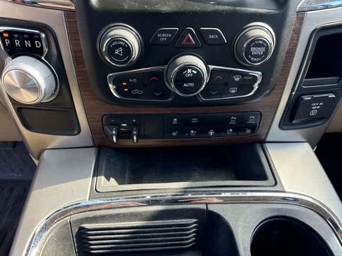Used 2018 RAM 1500 Laramie RWD image 17