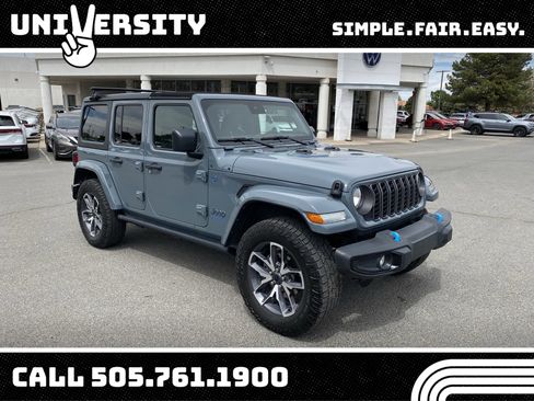 Used 2024 Jeep Wrangler Unlimited w/ Technology Group image 1