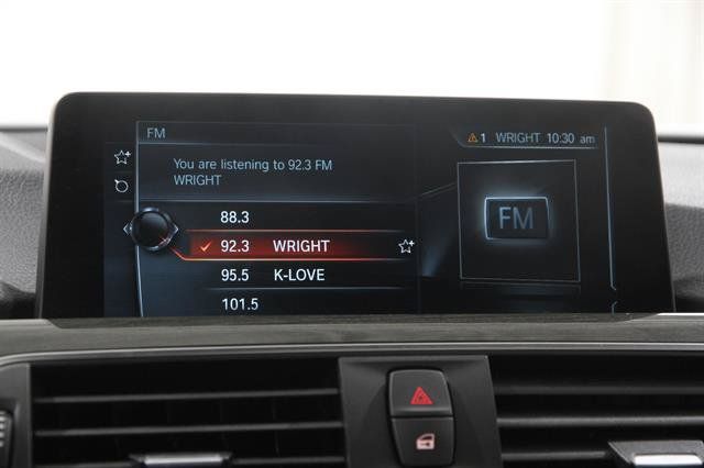 Used 2017 BMW 330i xDrive Sedan AWD/4WD image 10