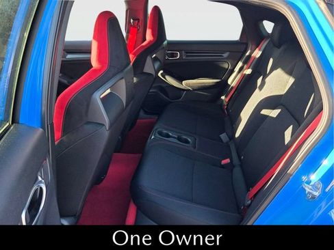 Used 2025 Honda Civic Type R image 7