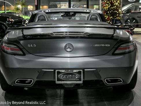 Used 2015 Mercedes-Benz SLS AMG GT Final Edition image 12
