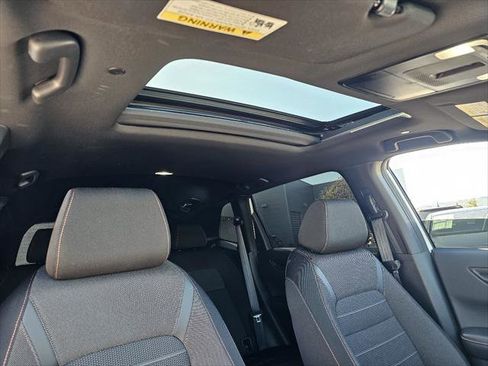 Used 2025 Honda CR-V Sport image 3