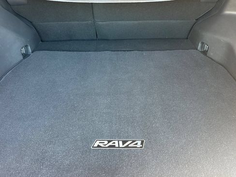 Certified 2025 Toyota RAV4 XLE FWD image 18