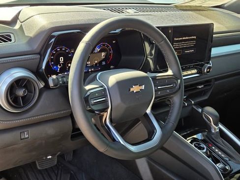 New 2025 Chevrolet Colorado W/T w/ WT Convenience Package II AWD/4WD image 10