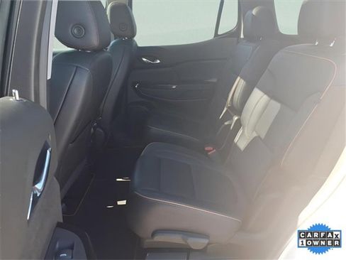 Used 2022 GMC Acadia AT4 w/ Preferred Package image 26