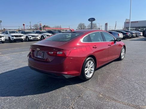Used 2018 Chevrolet Malibu LT image 4