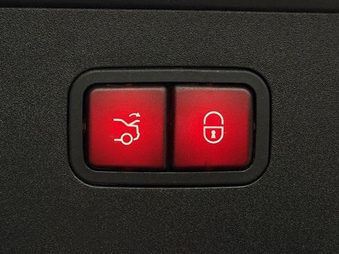 Used 2013 Mercedes-Benz S 550 4MATIC image 40