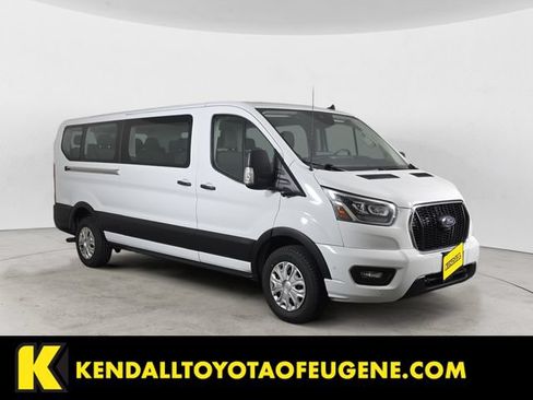 Used 2023 Ford Transit 350 XLT RWD image 3