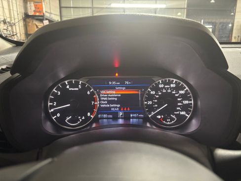 Used 2025 Nissan Altima 2.5 SV FWD image 40