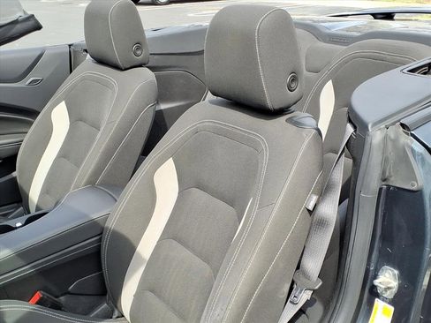 Used 2021 Chevrolet Camaro LT image 13