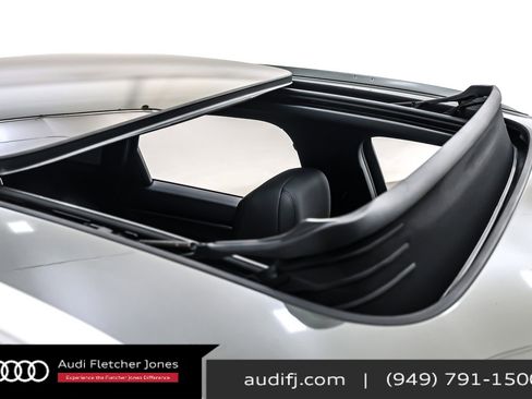 Used 2024 Audi Q3 2.0T Premium image 22