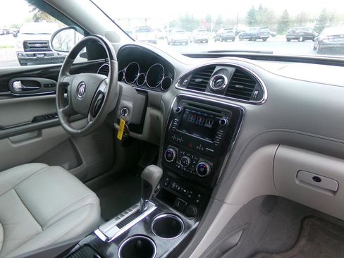 Used 2016 Buick Enclave Premium w/ Experience Buick Package image 36
