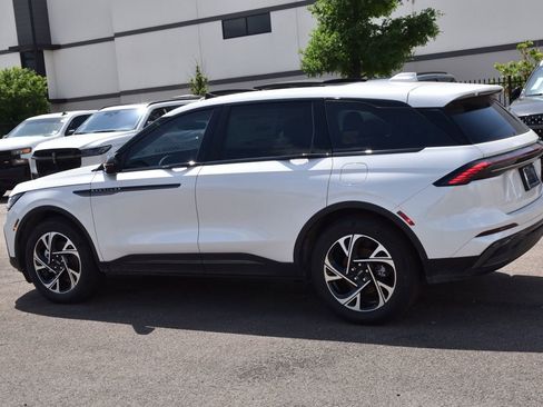 New 2026 Lincoln Nautilus Premier w/ Equipment Group 102A image 17