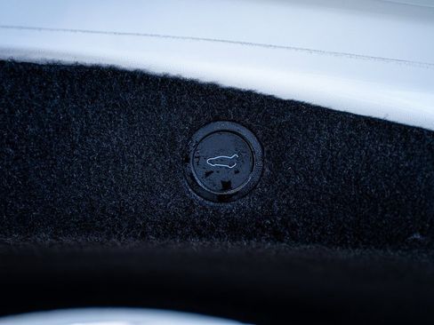 Used 2025 Tesla Model 3 Long Range image 57