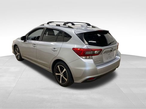 Used 2023 Subaru Impreza 2.0i Premium AWD/4WD image 2