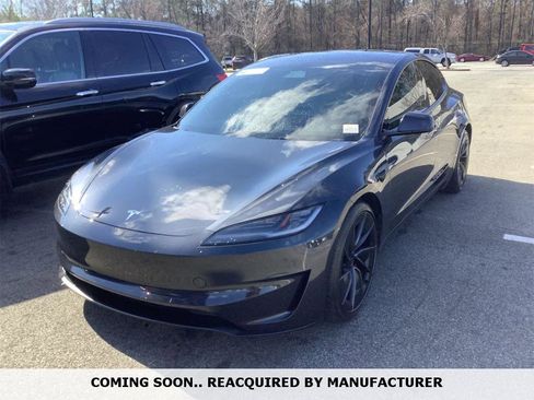 Used 2024 Tesla Model 3 Performance image 1