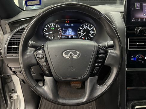 Used 2023 INFINITI QX80 Sensory w/ All-Season Package RWD image 19